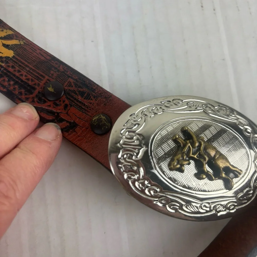 Nocona Boys Western Style Belt- Tooled Leather-EUC